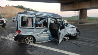 Defalarca takla attı: 4 yaralı