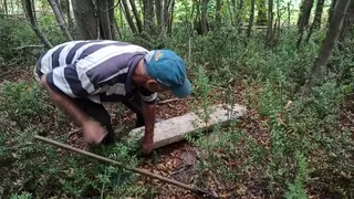 Defineciler mezarlığa dadandı