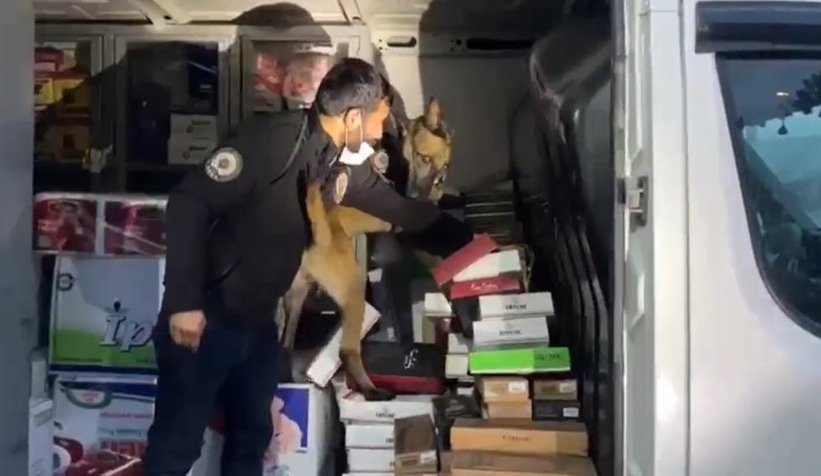 Değeri 2 milyon TL’yi aşkın kaçak cep telefonu ele geçirildi