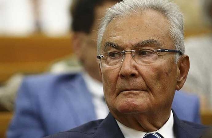 Deniz Baykal hayatını kaybetti