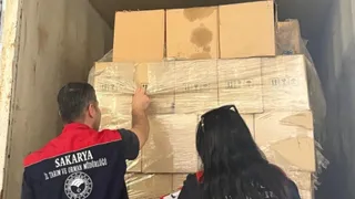 Depodan 2 bin 850 litre sahte yağ çıktı