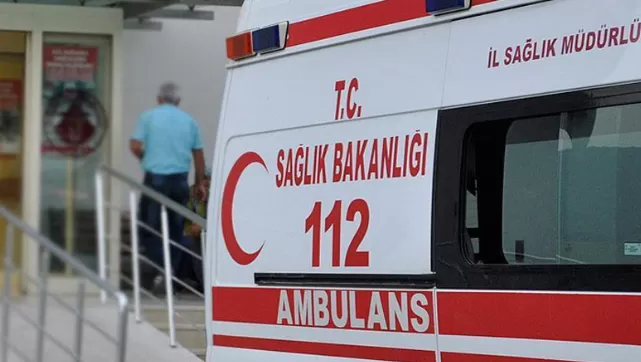 Deprem anında yüksekten atlayan 151 kişi yaralandı