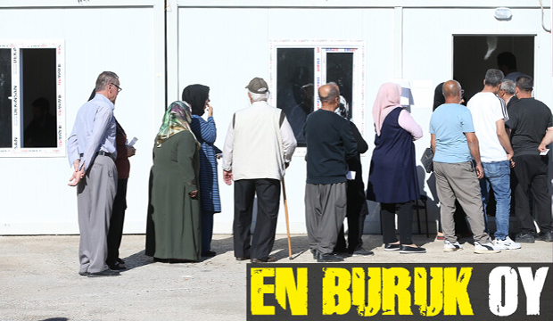 Deprem bölgelerinde oy verme işlemi başladı