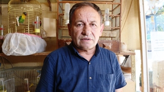 Depremde ailelerini kaybettiler