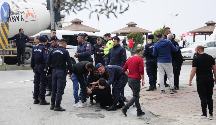 Depremden kurtuldular, feci kazada can verdiler: 3 ölü, 4 yaralı