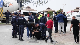 Depremden kurtuldular, feci kazada can verdiler: 3 ölü, 4 yaralı