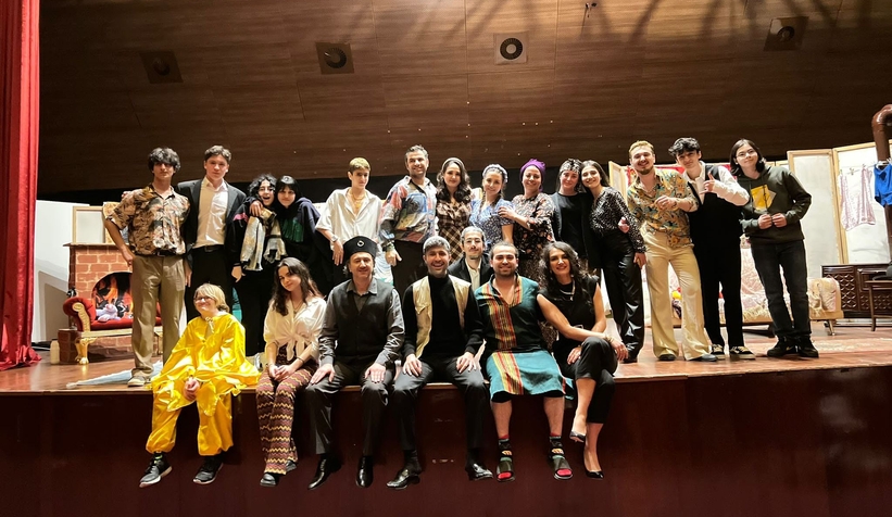 Depremzedeler için oynadılar