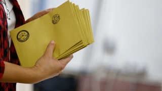 Depremzedeler seçim için yeni adres beyanını 17 Mart'a kadar yapabilecek