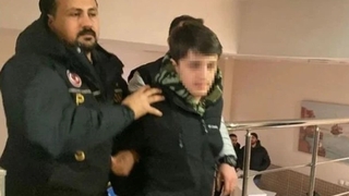 Depremzedeleri arayıp dalga geçen 3 zanlıdan 2'si tutuklandı