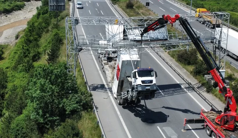 Damperi açık kalınca havada askıda kaldı