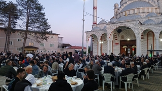 Dernekkırı’nda Geleneksel Kadir Gecesi İftarı