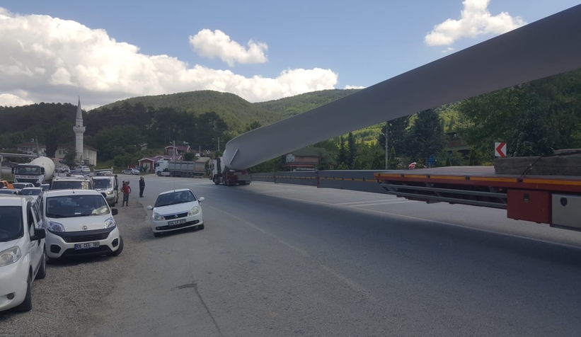 Dev pervaneler böyle taşındı