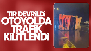 Devrilen tır trafiği aksattı
