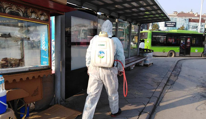 Dezenfekte çalışmaları şehir genelinde sürüyor