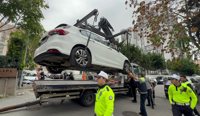 Dilan Polat ve Engin Polat’ın şirketlerine ait araçlar çekicilerle götürüldü 