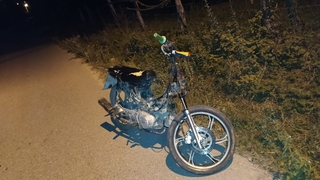 Direğe çarpan motosikletli öldü