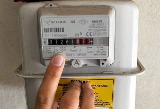 Doğal gaz ve elektrikte faturanın yarısı devletten