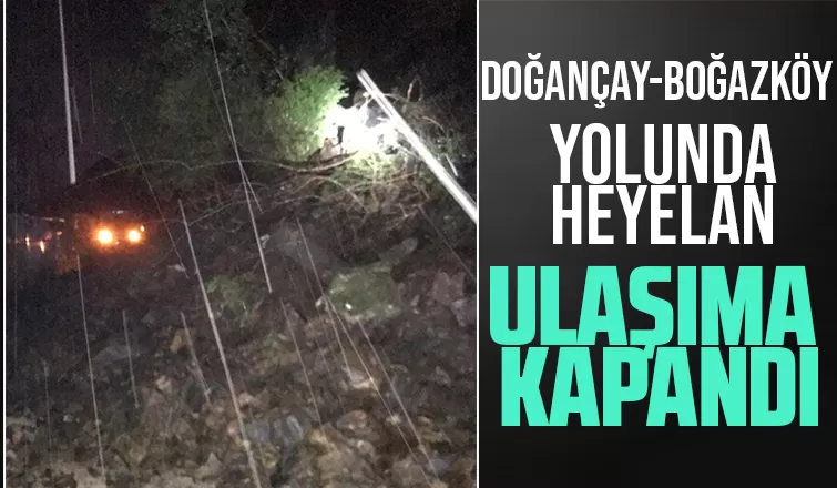 Doğançay-Boğazköy yolunda heyelan
