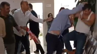 Doktorları darp eden karı koca ilk kez hakim karşısında