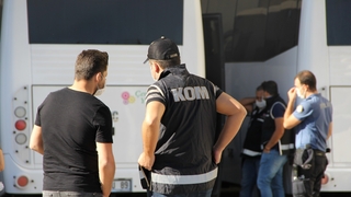 Dolandırıcılık operasyonu şüphelileri adliyeye sevk edildi