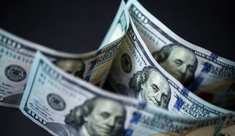 Dolar 8 lirayı aştı