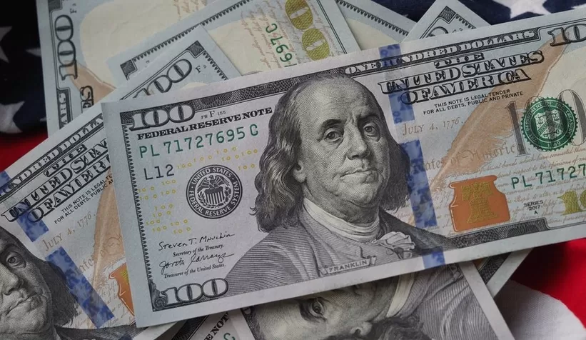 Dolarda makas açıldı