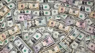Döviz mevduatlarında iki haftada 6 milyar dolar çözüldü
