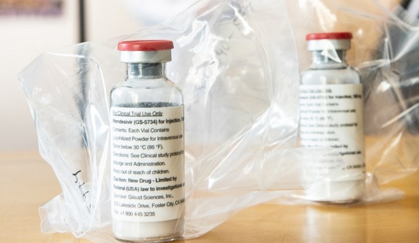 DSÖ: Koronavirüse karşı umut veren tek ilaç var