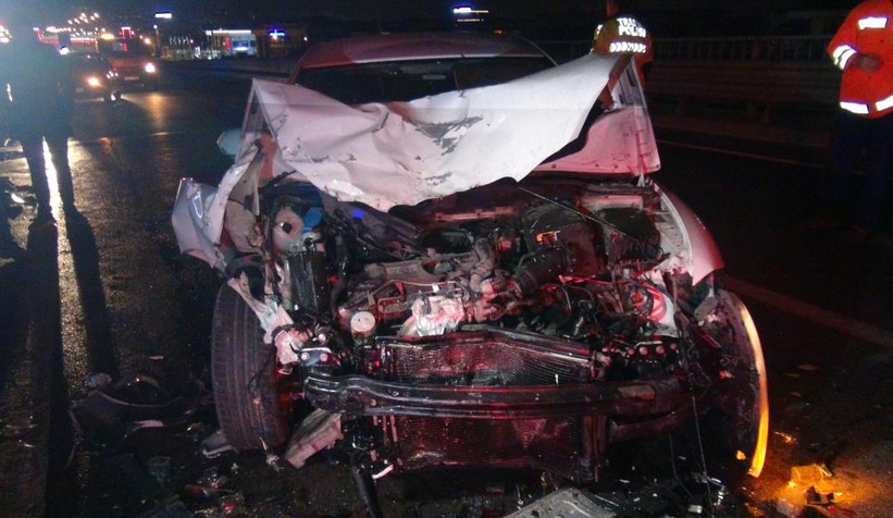 Düğün dönüşünde dehşeti yaşadılar: 2’si çocuk 6 yaralı