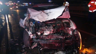 Düğün dönüşünde dehşeti yaşadılar: 2’si çocuk 6 yaralı