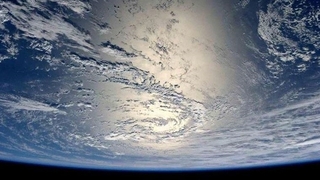 Dünya'nın yeni Mini Ay'ı yörüngeye girdi