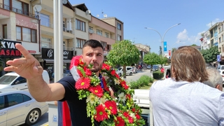 Dünya Şampiyonuna coşkulu karşılama