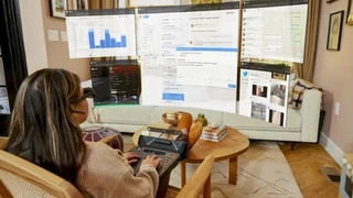 Dünyanın ilk ekransız dizüstü bilgisayarı