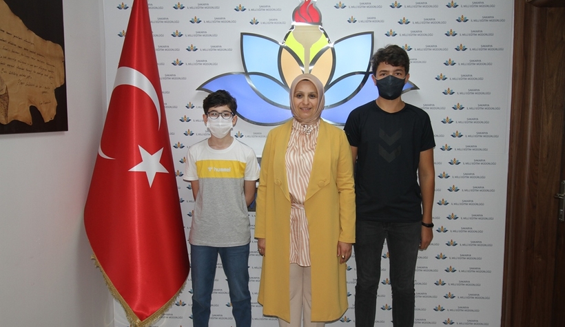 Durmuş, LGS Şampiyonlarını ödüllendirdi