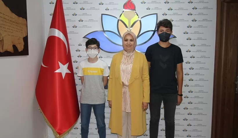 Durmuş, LGS Şampiyonlarını ödüllendirdi
