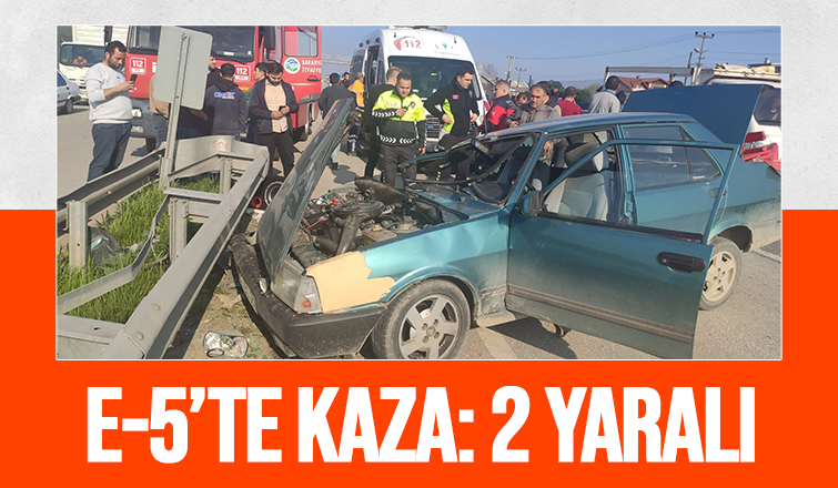 D-100'de otomobil bariyerlere girdi: 2 yaralı