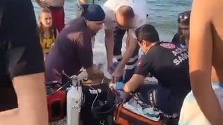 Ecel denizde yakaladı