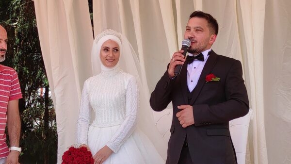 Editörümüz Medine Furuncuoğlu ve Barış Çakır dünya evine girdi