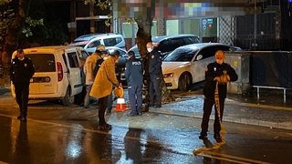 Eğlence mekanı karıştı: 2 kardeş vuruldu