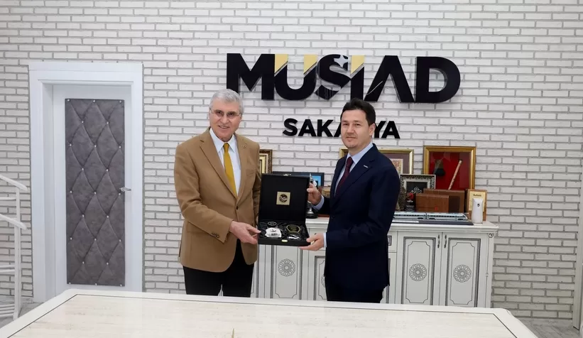 Ekrem Yüce'den MÜSİAD'a veda ziyareti