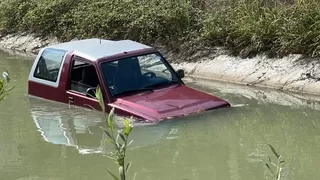 El frenini çekmeyi unuttuğu kanala böyle uçtu