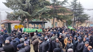 Emekli askerin öldürdüğü eşi ve oğlu toprağa verildi