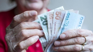 Emekliye 15 yıl önce çıkarılan prim borcu haksız bulundu