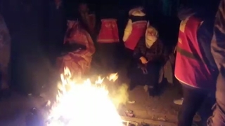  En acı bekleyiş: Enkazdaki çocuklarından iyi haber bekliyorlar