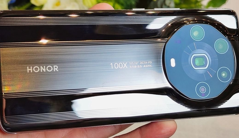 En iyi kameraya sahip akıllı telefon belli oldu