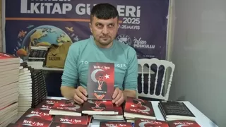 Engelleri şiirle aştı