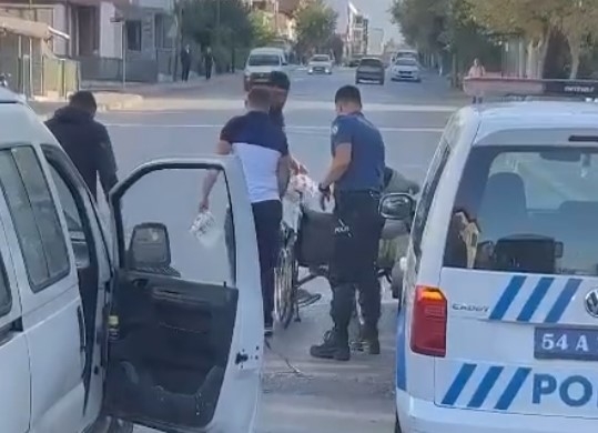 Engellinin yardımına koştular