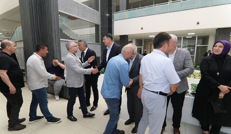 Erenler'de bayramlaşma programı