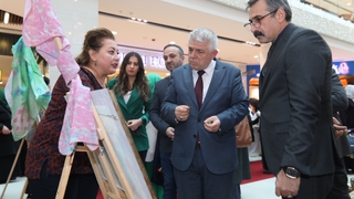 Erenler'de el sanatları sergisi açıldı