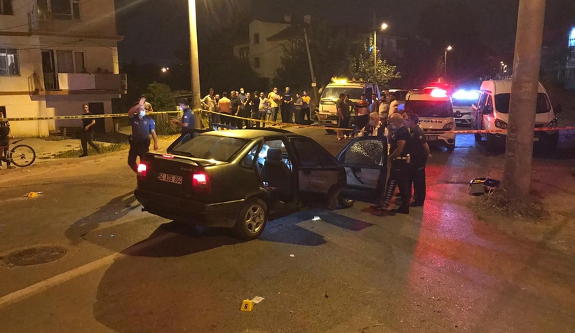 Erenler'de kanlı gece: 1 ölü, 6 yaralı